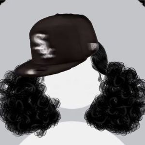 Meet your Posher, Courtney